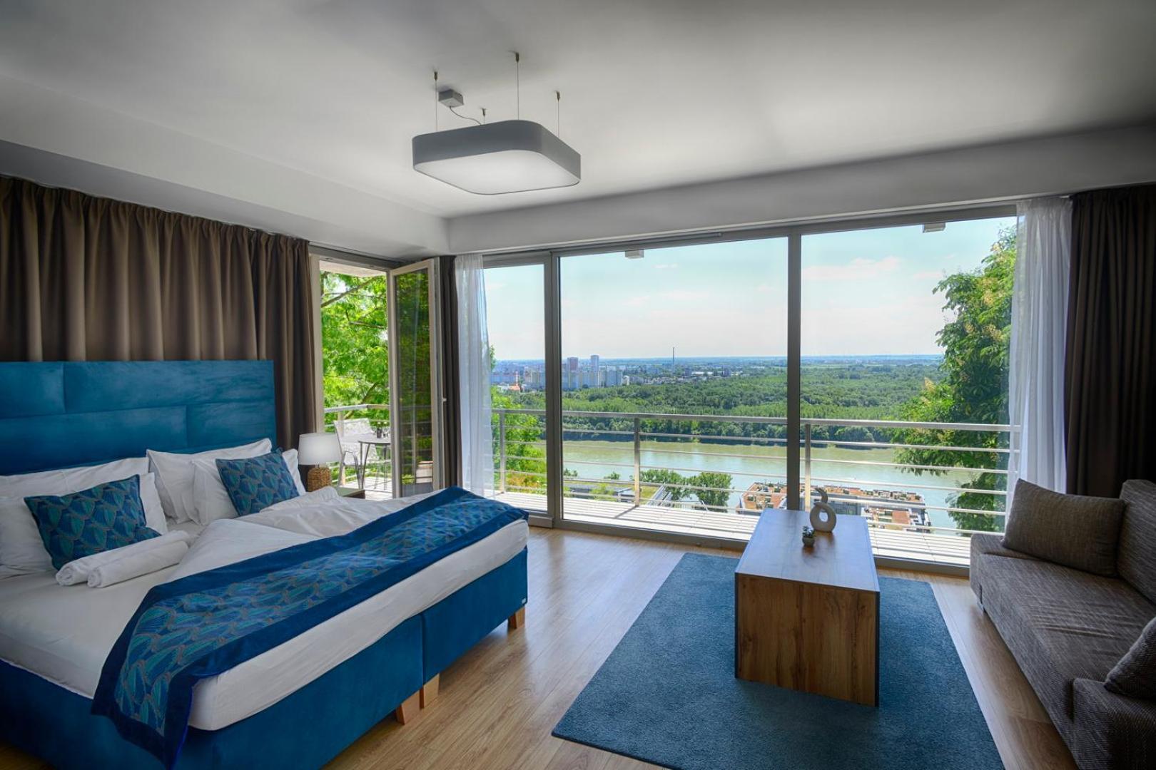 River View Apartments Hotel Bratislava Eksteriør billede