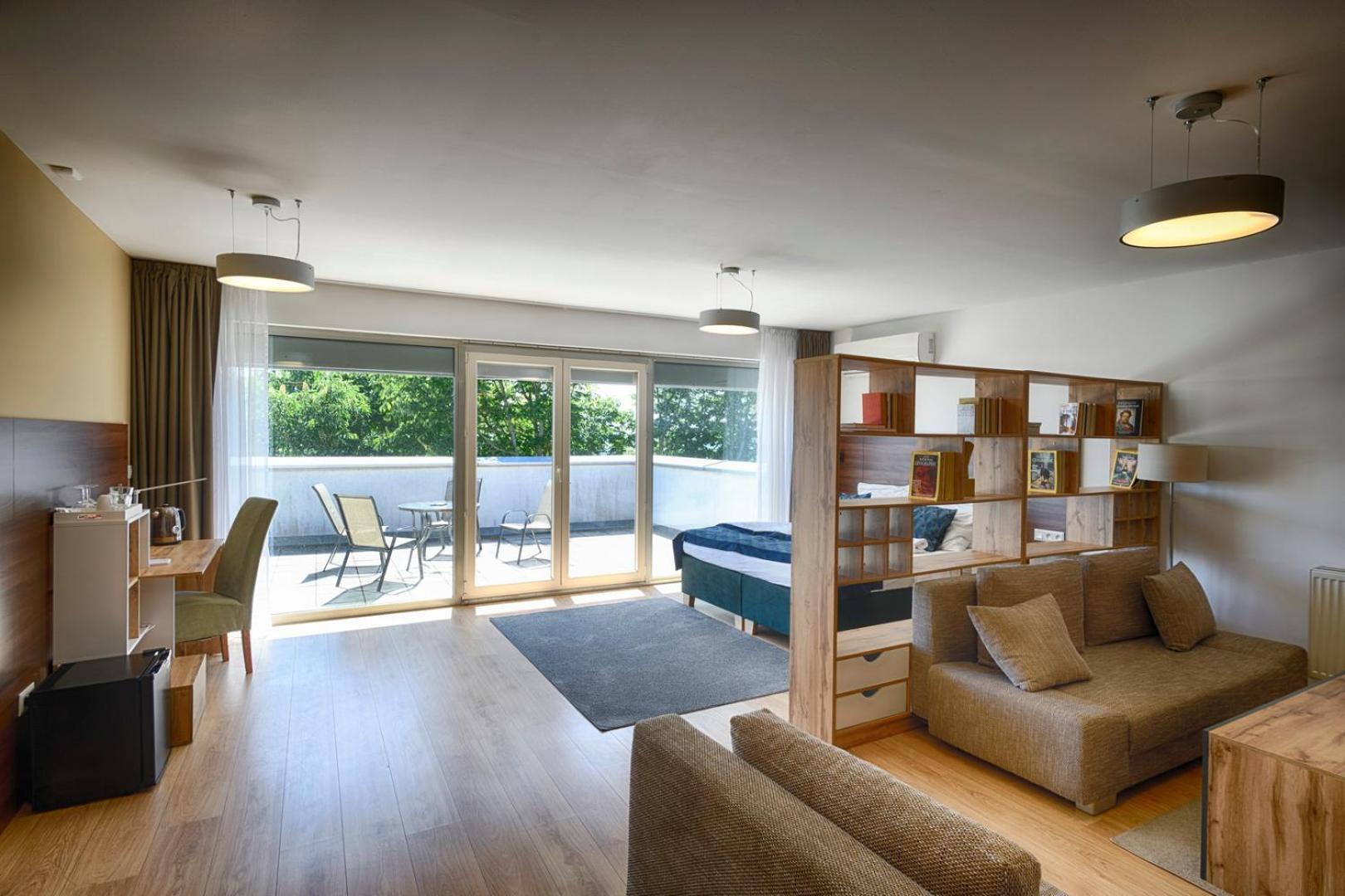 River View Apartments Hotel Bratislava Eksteriør billede